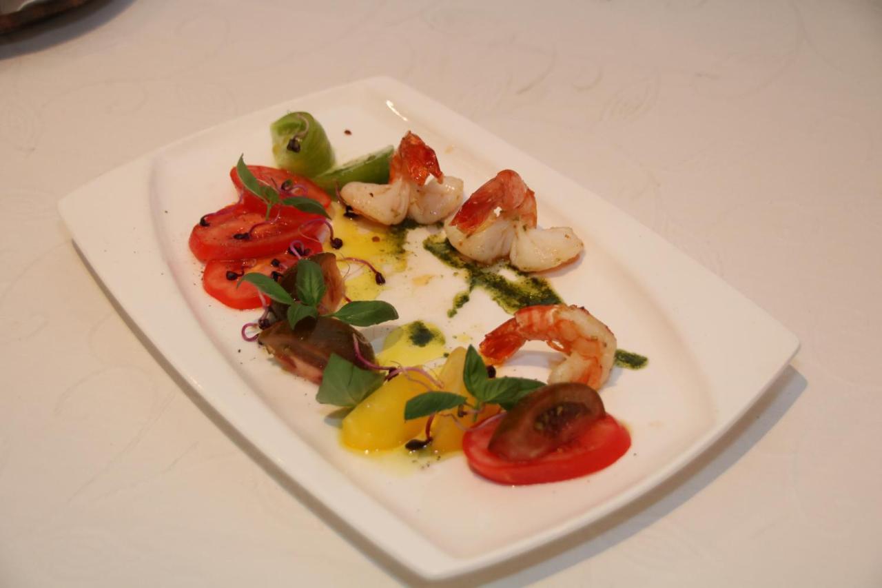 ברגהאופטן Hotel-Restaurant Hirsch מראה חיצוני תמונה